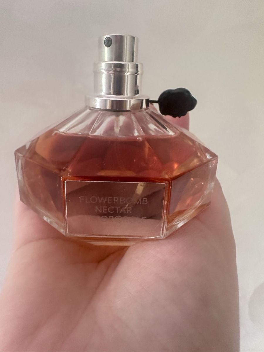 Profumi & Eau de Toilette: Viktor & Rolf Flowerbomb Nectar 90ml – Usato da Gansingen venduto da mue_8kb9 1