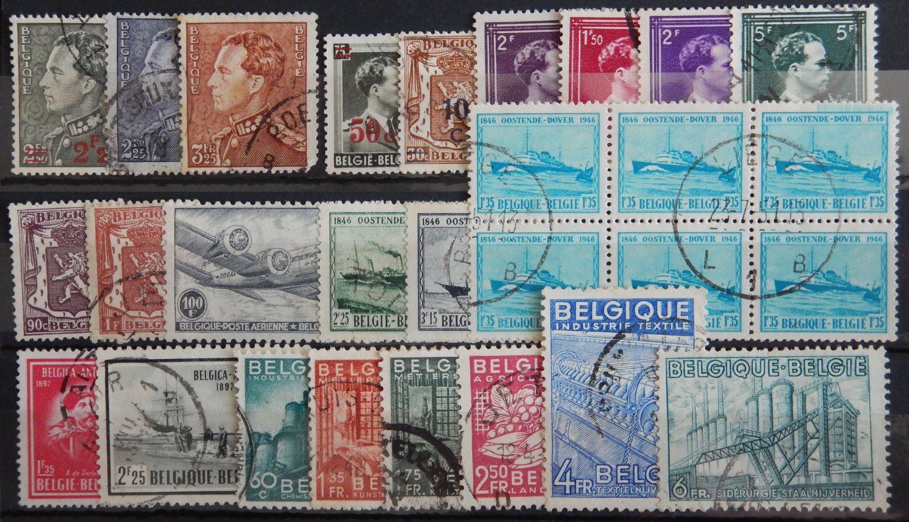 Tous les timbres: Belgien ex. Kat. 565-814 gest. 1941/48 – D'occasion à Zürich par Muehlekauf