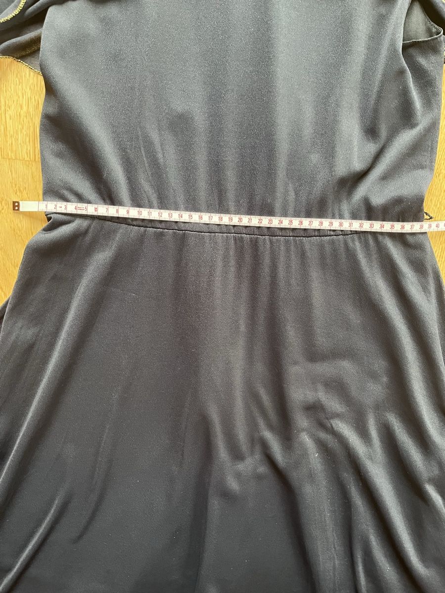 Vestiti: Kleid / Partykleid / Elegant / Schwarz / M – Usato da Hünibach venduto da s.leptir 2