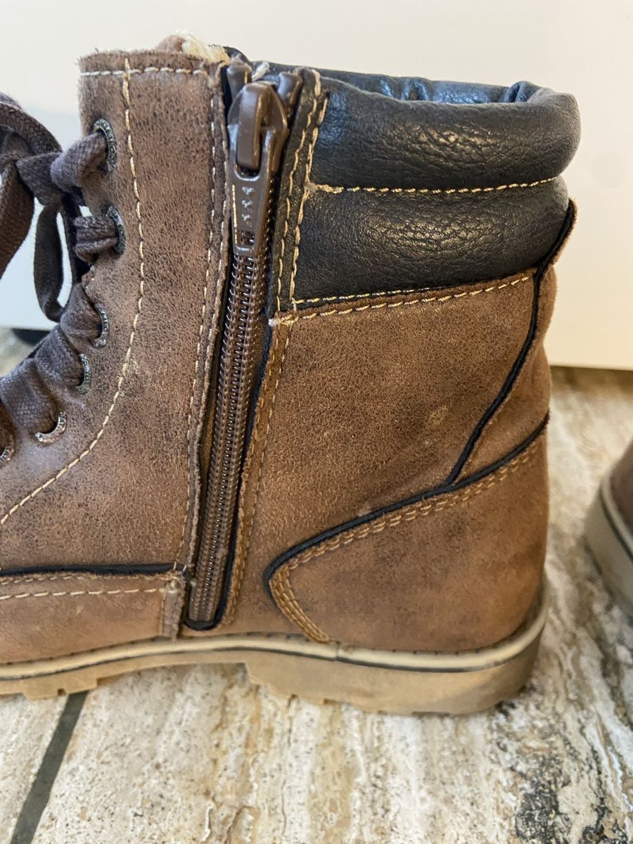 Tom Tailor Schuhe für Jungen: Tom Tailor Winterschuhe Grösse 39 – Gebraucht aus Nürensdorf von Yellowstone09 7