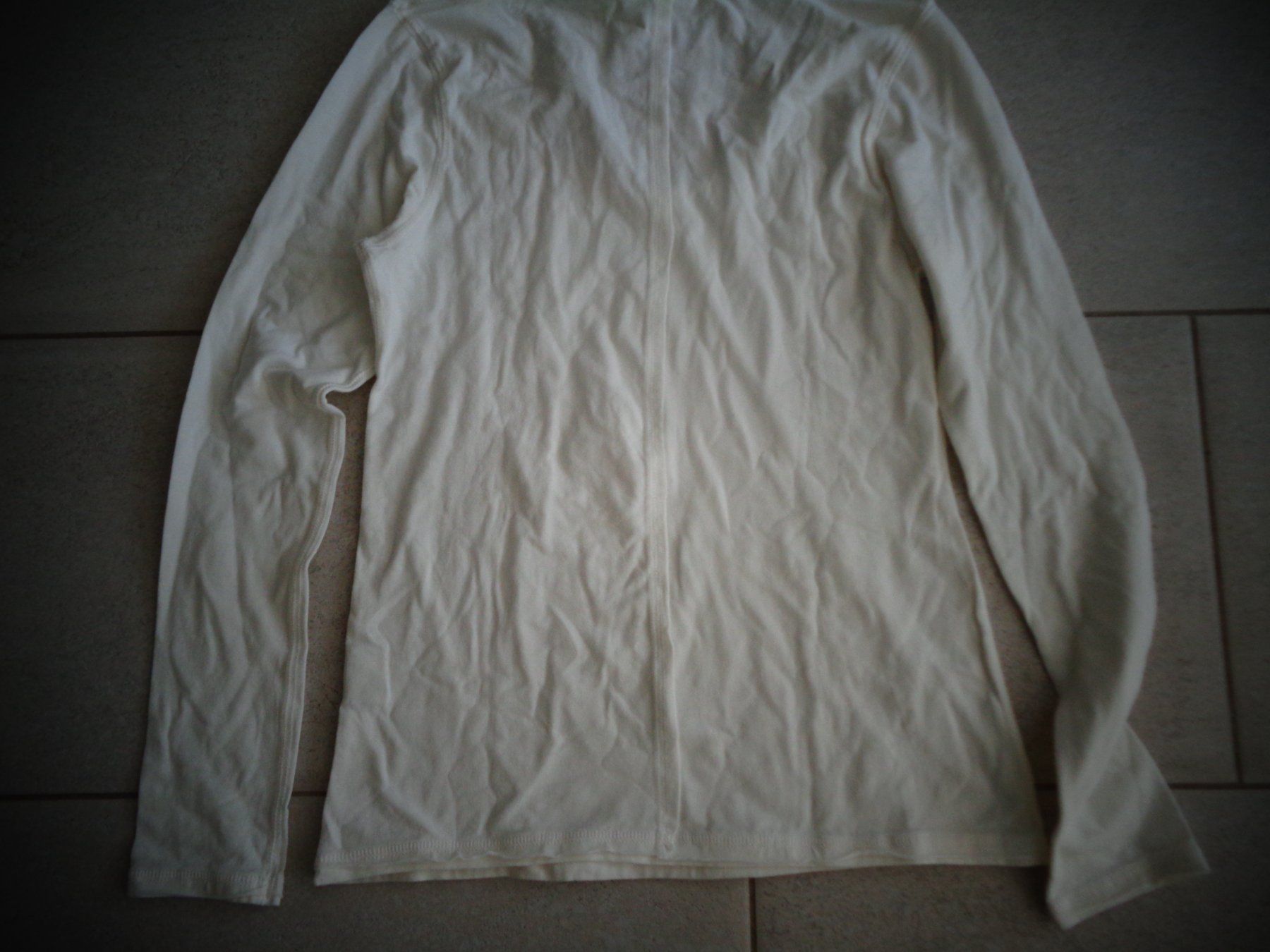 Nile Maglioni & Felpe: NILE SHIRT GR.M NEUWERTIG – Usato da Rotkreuz venduto da Samballi 3
