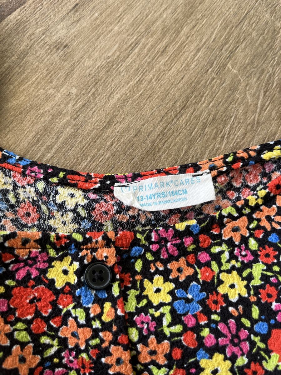 Vestiti: Blumenkleid farbig – Usato da Zuzwil SG venduto da dieschnellemichelle 4