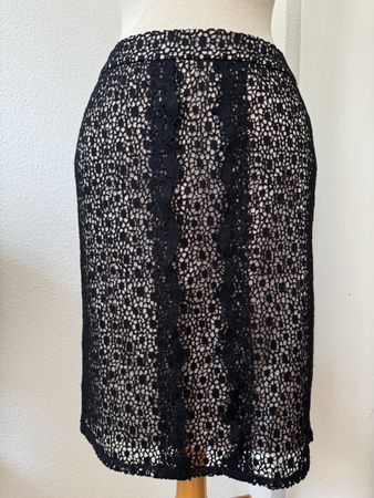 Jupe Marccain noire dentelle taille 1 