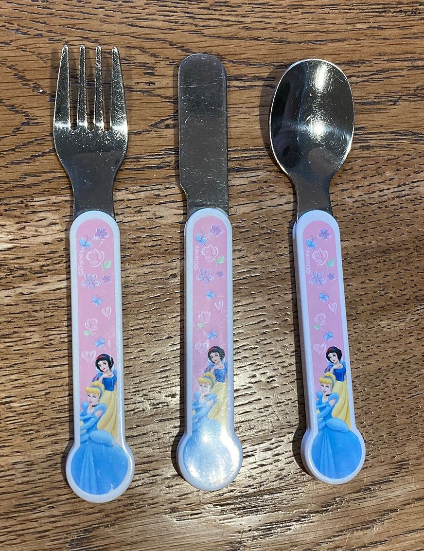 Set di posate: Ensemble de couverts Disney Princesses – Usato da Vionnaz venduto da nadinus73