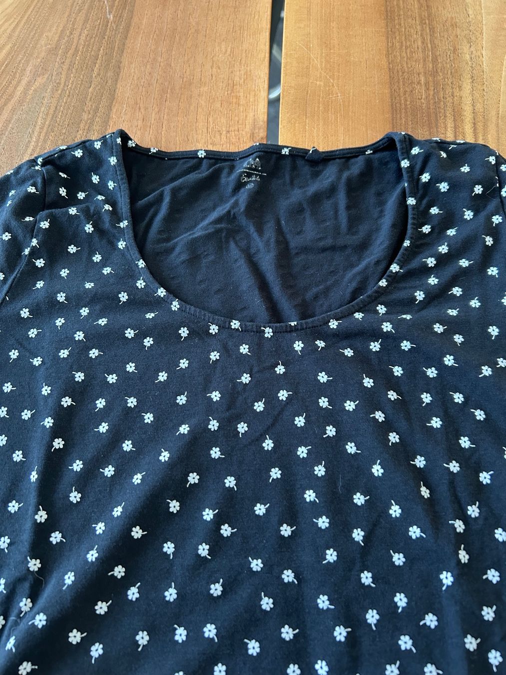 T-shirt: Drei T-Shirt der  Grösse M – Usato da Schötz venduto da chousan 7