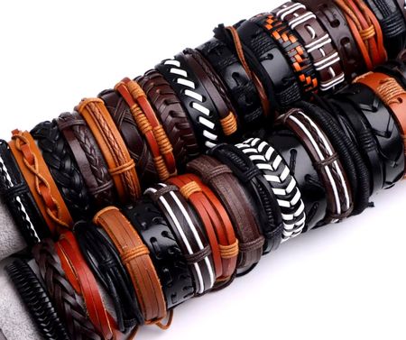 Handgemachte Lederarmbänder – Stilvoll und Vielseitig