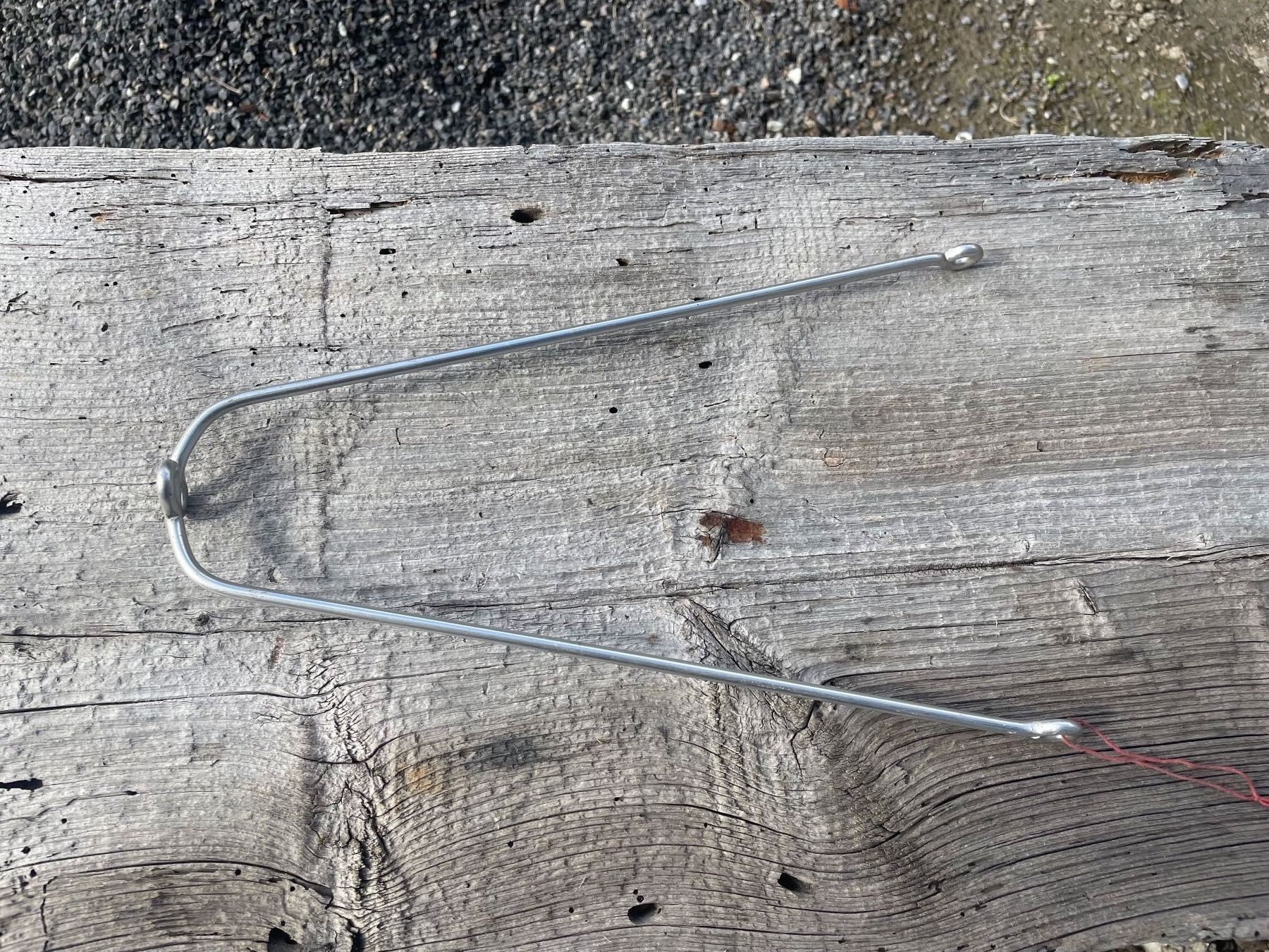 Cyclomoteurs: Support garde boue – Neuf avec emballage d'origine à Leytron par ACLEONARD01