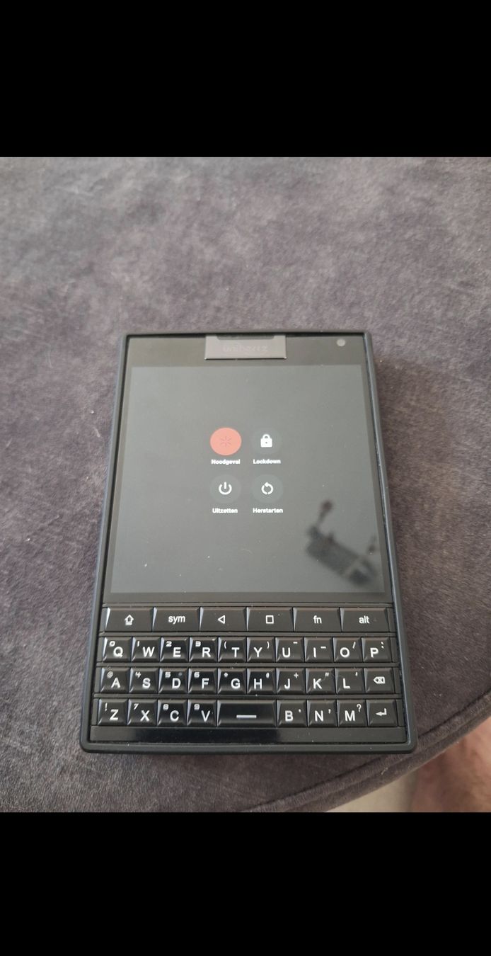 Handys / Smartphones: unihertz téléphone portable – Neu (gemäss Beschreibung) aus Bernex von elbarrio_82 3