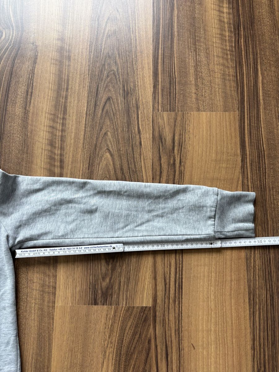 Maglioni & Felpe: Hoodiepulli, Pulli XS/S – Usato da Büsserach venduto da Zimtstaernli19 2