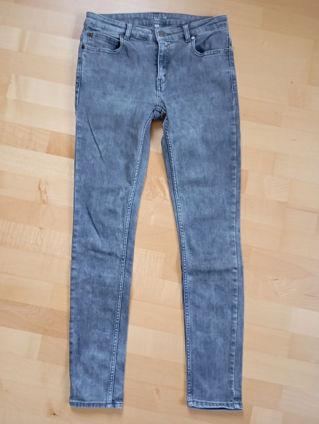 Liebeskind Jeans: Liebeskind Jeans – Usato da thalwil venduto da Lazar03
