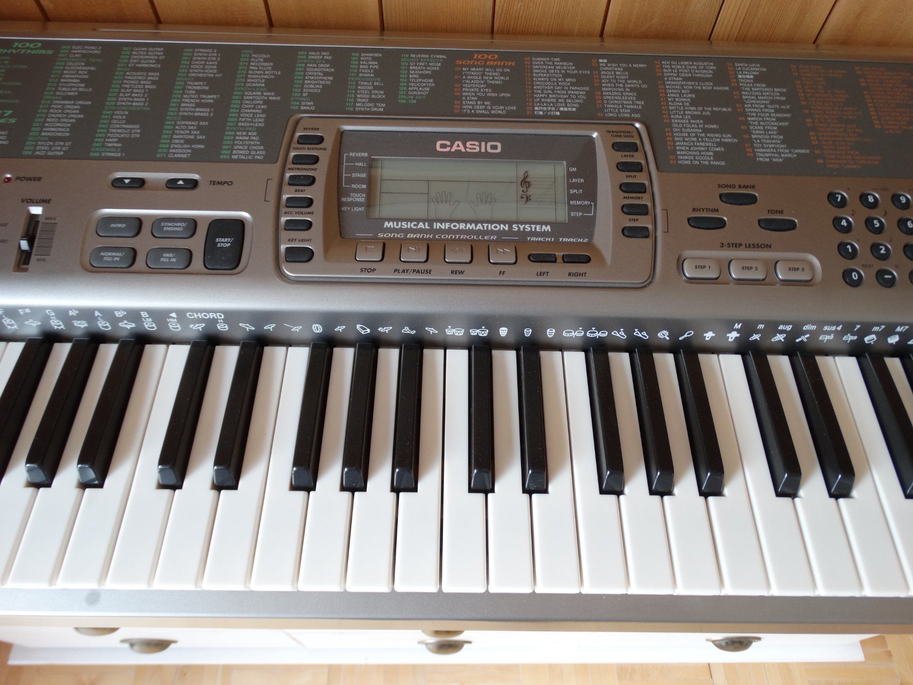 Casio Strumenti musicali: Casio Keyboard – Usato da Lengnau AG venduto da Oskarhuus 2