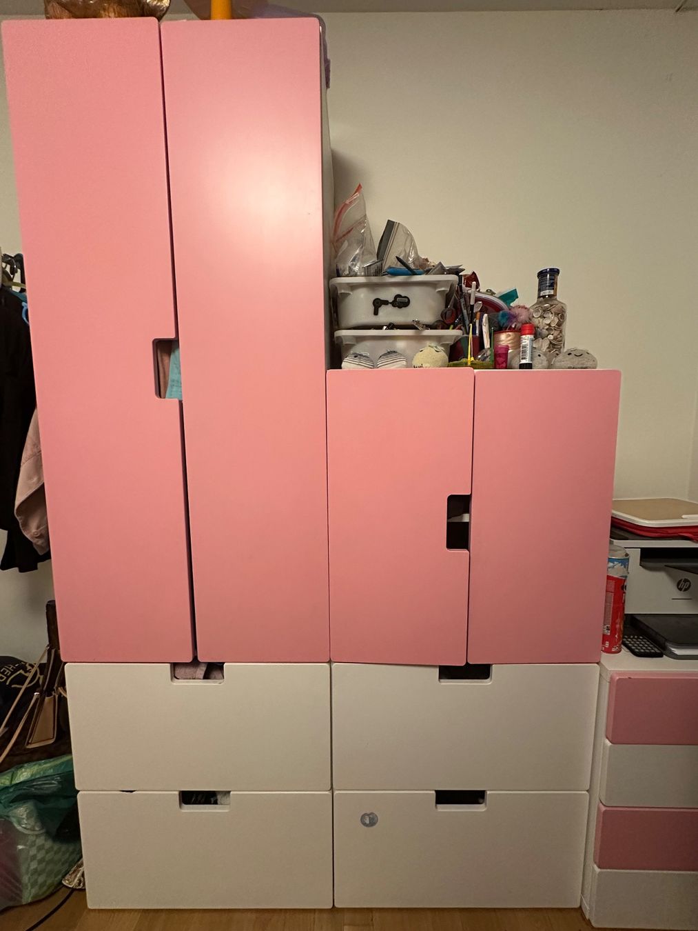 Ikea Armadi: Kinderschrank-Set in pink/weiss mit Kommode – Usato da Dietikon venduto da Rodrigo
