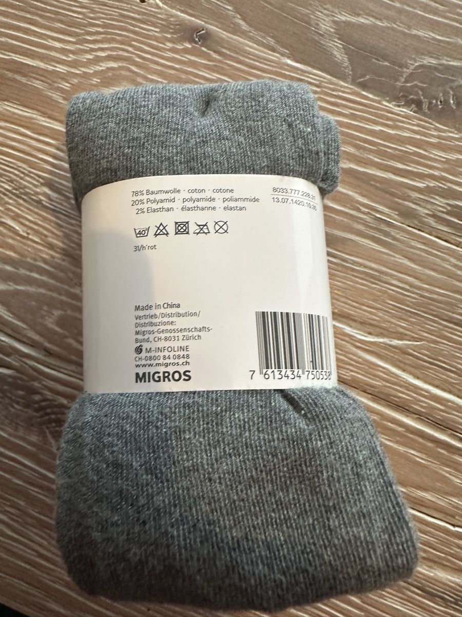 Migros Collant & Leggings: Kinder Strumpfhose, Gr. 122/128, Neu & OVP – Nuovo e nell'imballaggio originale da Safenwil venduto da Whoopie1 2