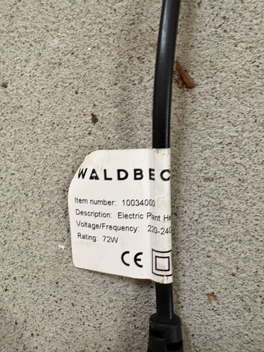 Radiatori: Greenwire Select 12 Pflanzenwärmekabel – Usato da Zürich venduto da chemostat 2