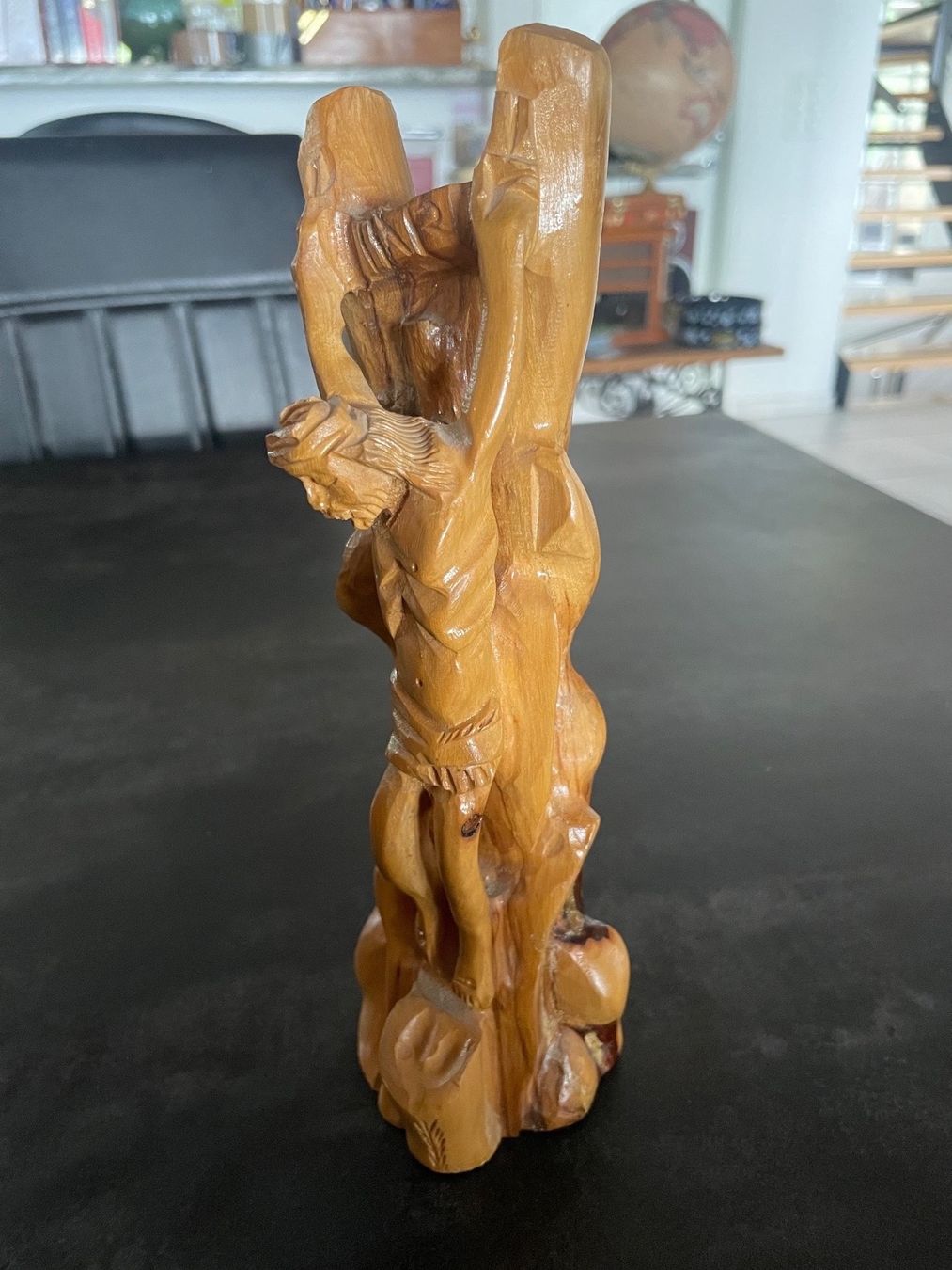 Statuette: Ancien Crucifix en Bois Sculpté – Usato da Vallamand venduto da Bricbracbroc82 1