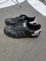 Adidas Superstar Turnschuhe Schwarz Grösse 45 1/3