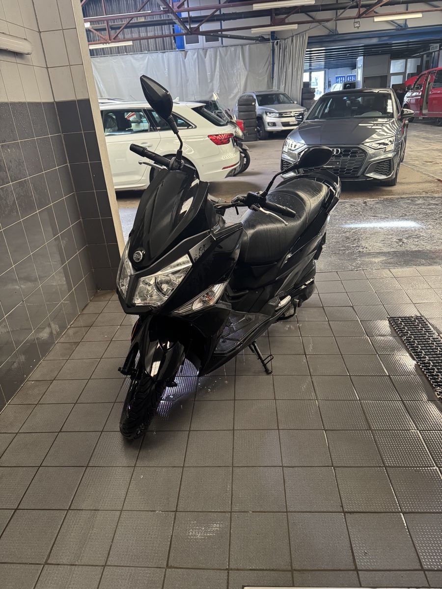 Sym Scooters: SYM JET 14 LC 125cc – D'occasion à Thônex par COCO_VR6