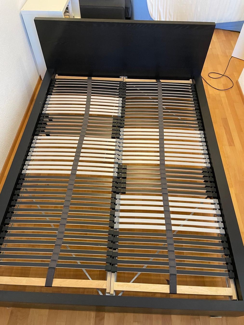 Ikea Letti: Malm Bett 140 schwarz – Usato da Frenkendorf venduto da fab_gzc7