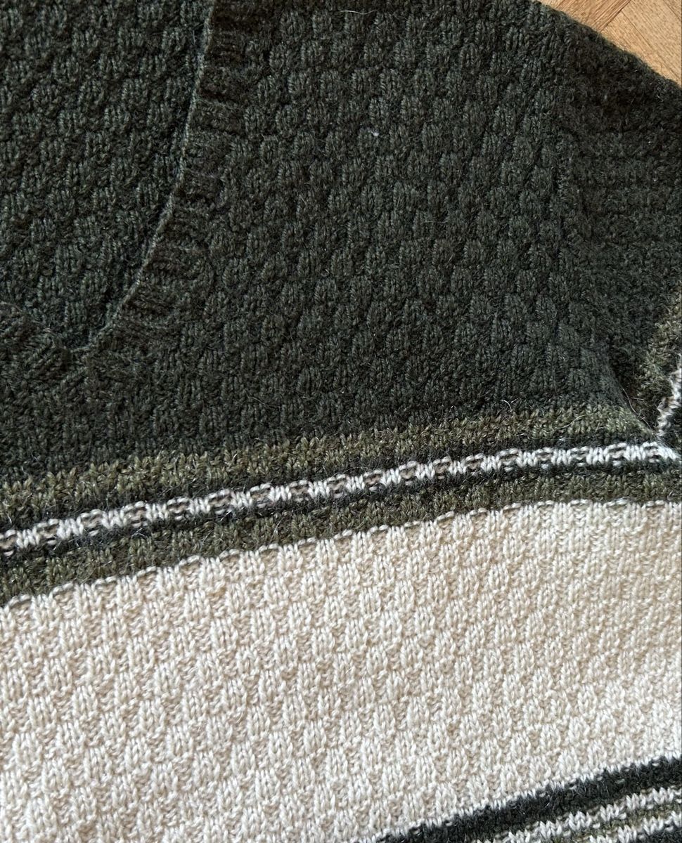 Pulls & Sweat-shirts: handgestrickter Pulli – D'occasion à Lengnau AG par Mefari 3