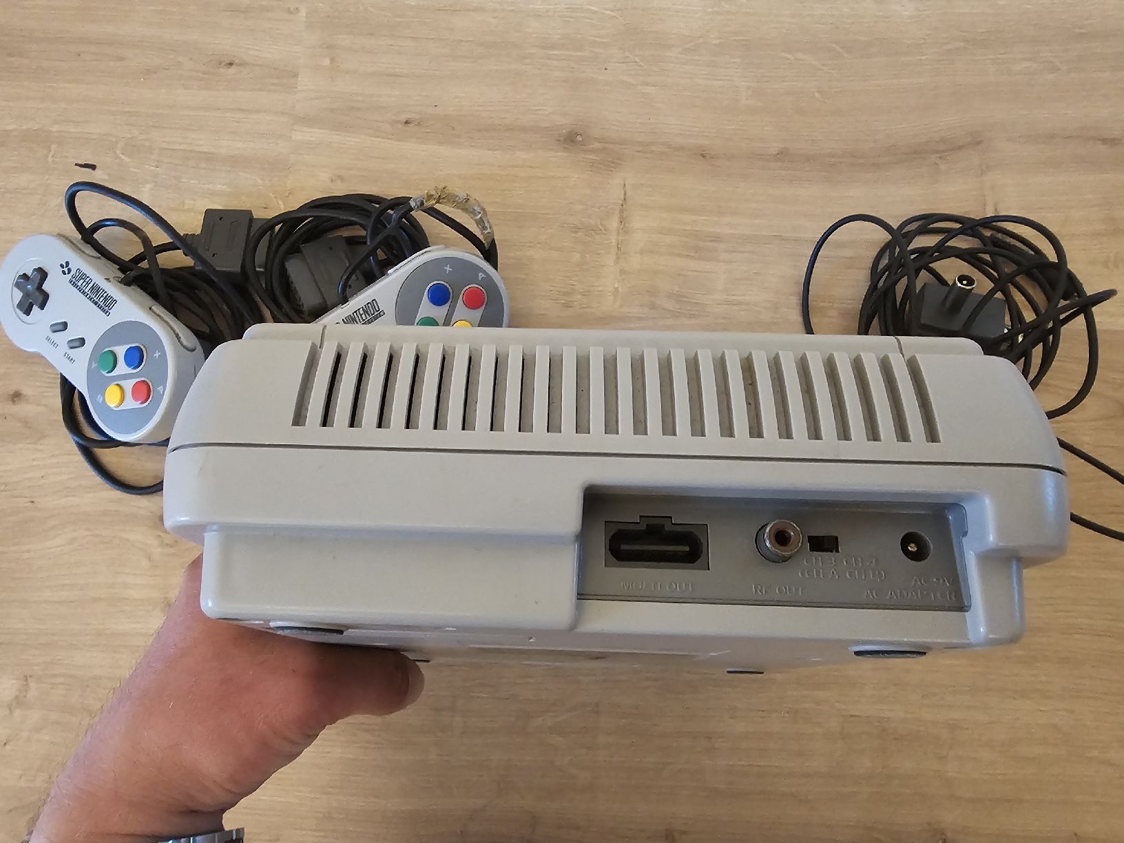 Nintendo Konsolen: super nitendo snes konsole – Defekt aus Kreuzlingen von milo-ss 9