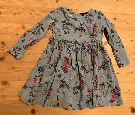 Langarmkleid Blumen Gr.116