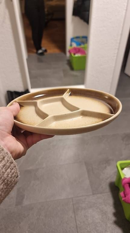Piatti: Fondue teller – Usato da Effretikon venduto da SuuitAnsch 2