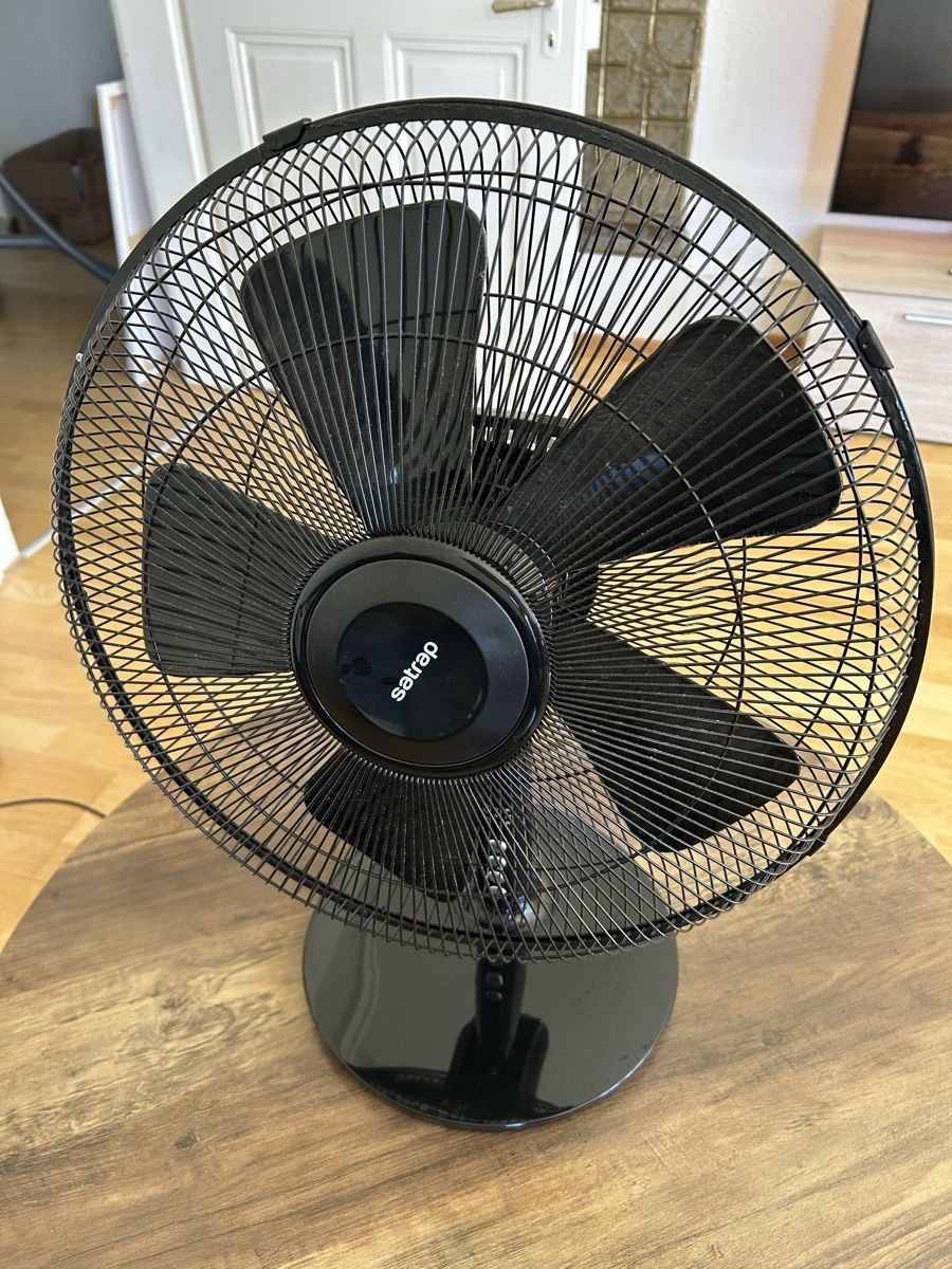 Ventilateurs: Ventilator – D'occasion à Biel/Bienne par sop_sl7f