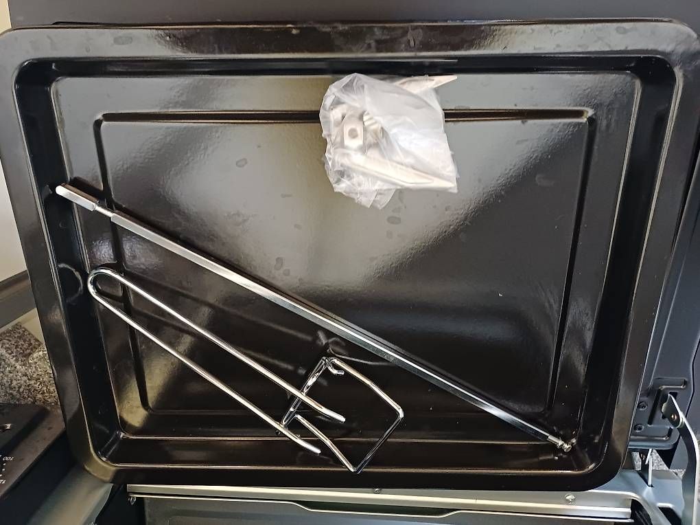 Forni: Klein Backofen Grillofen Rommelsbacher – Usato da Oberwil venduto da Huelya01 1