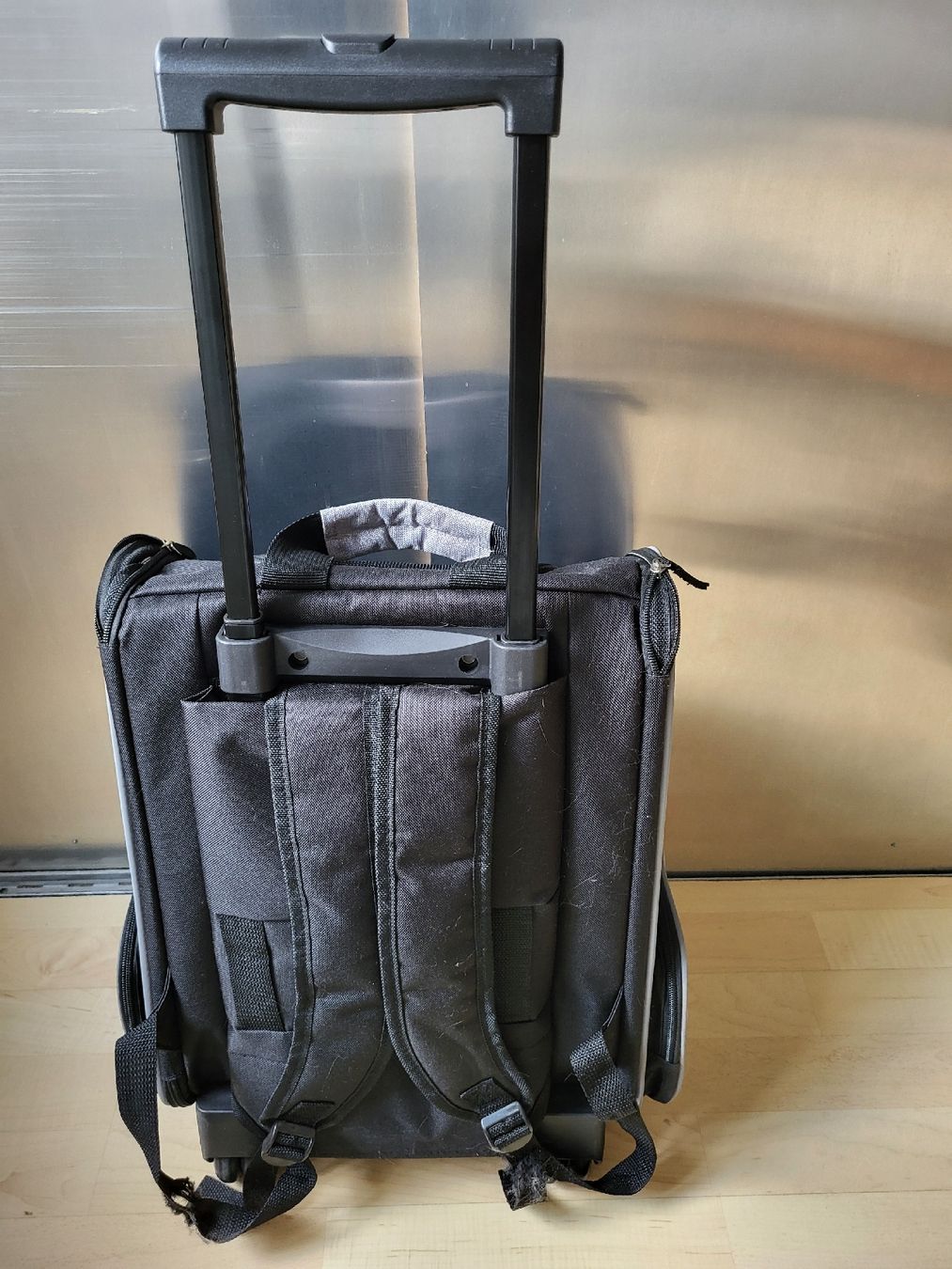 Rucksäcke: Tierrucksack  mit  Räder  zum Rollen oder Tragen  schwarz – Neu (gemäss Beschreibung) aus Zürich von Shiva_15 1