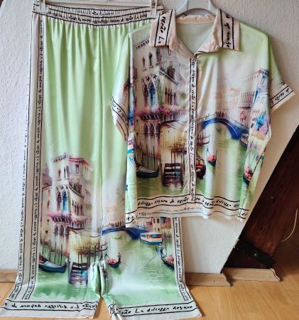 2 Teiler Jogginganzug Anzug neu EG 42-46 Seide 20% Apfelgrün