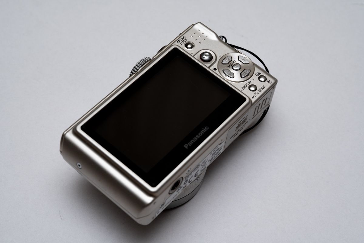 Panasonic Kamera: Panasonic LUMIX DMC LX2 Digicam – Gebraucht aus Sennwald von hosszidavid 4