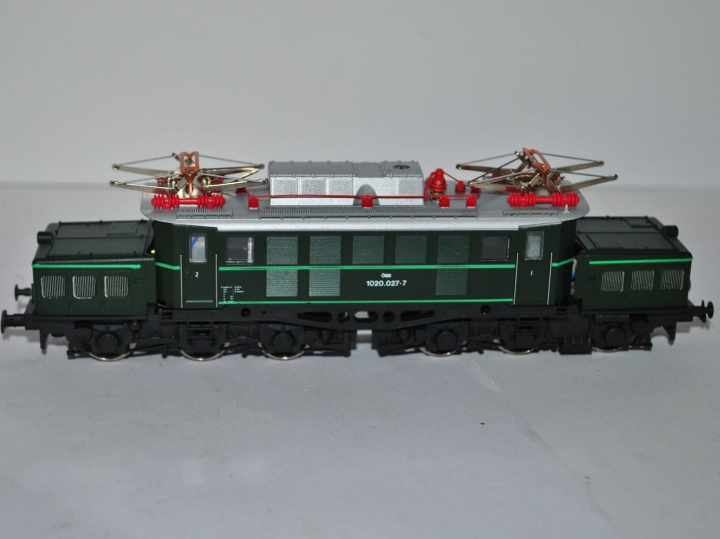 Kleinbahn Modelleisenbahnen: Kleinbahn Elektrolok ÖBB (EJV005) – Gebraucht aus Aarwangen von Leg_10439