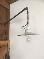 Stalllampe, Emaille