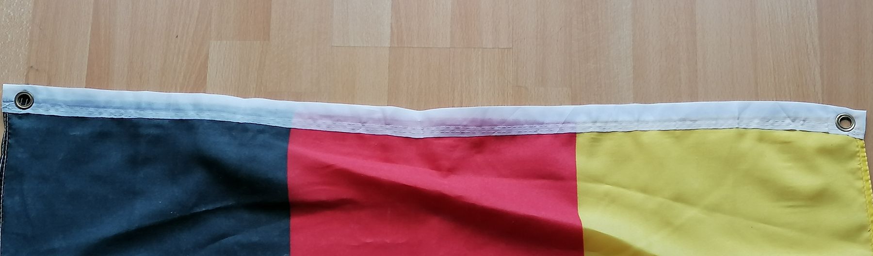Bandiere: Deutschland Länderfahne – Usato da Hägendorf venduto da Fiooo 1