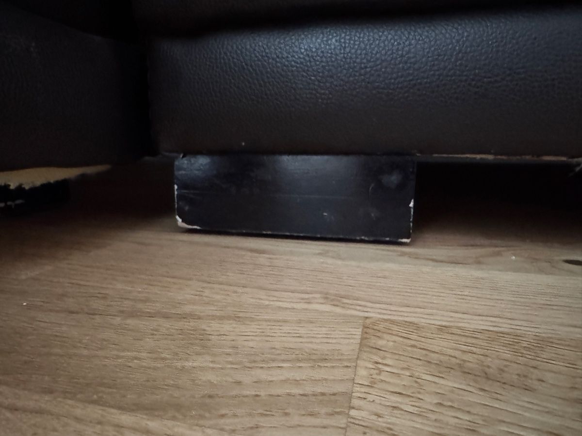Divani: Ecksofa Leder braun mit Gebrauchsspuren ca. 3m – Usato da Zug venduto da nek_td9t 5