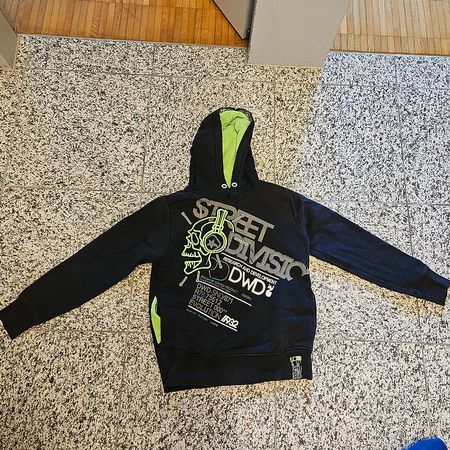 Pullover/Hoodie Kapuzenpulli Gr. 146/152
