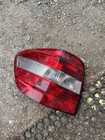 Feu arrière gauche Mercedes ML W164