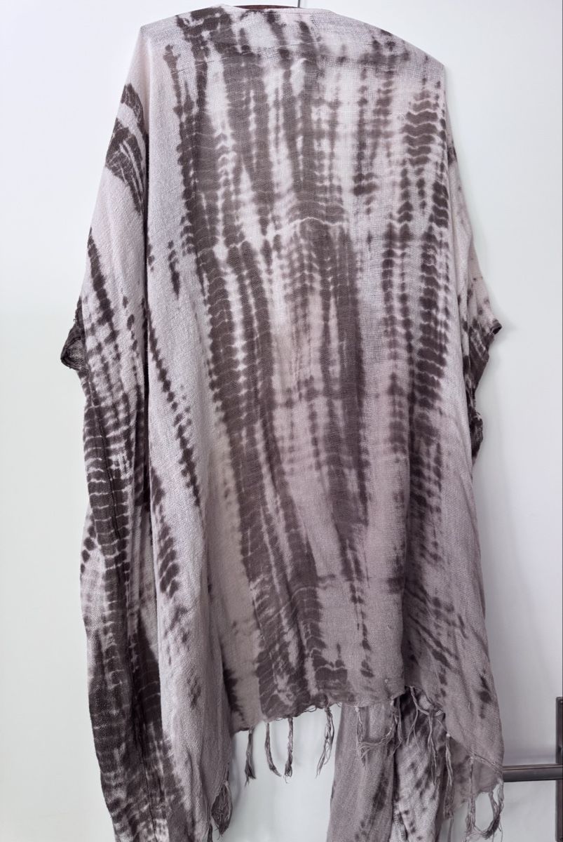 Art international: Luftiger Kimono – D'occasion à Rudolfstetten par krach 1