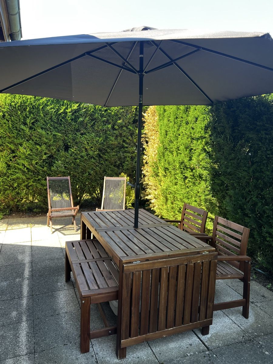 Set di tavolo e panche: Table d’extérieur + 2 chaises + 1banc – Usato da Sugiez venduto da mar_7m5f