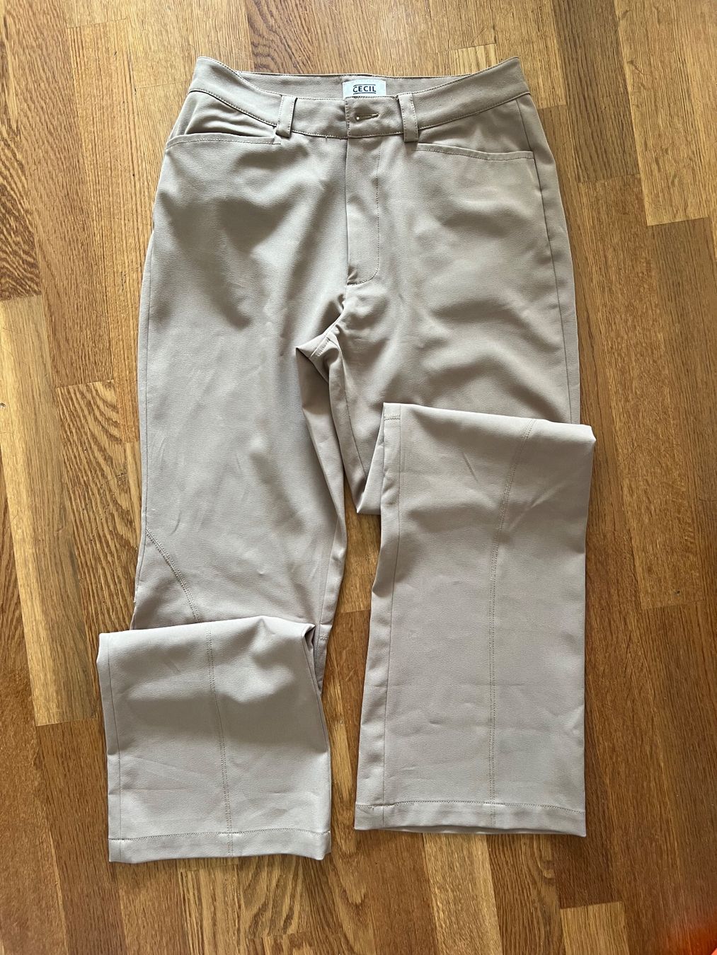 Cecil Pantalons: Hose Cecil – D'occasion à Glattpark(Opfikon) par ste_n99y