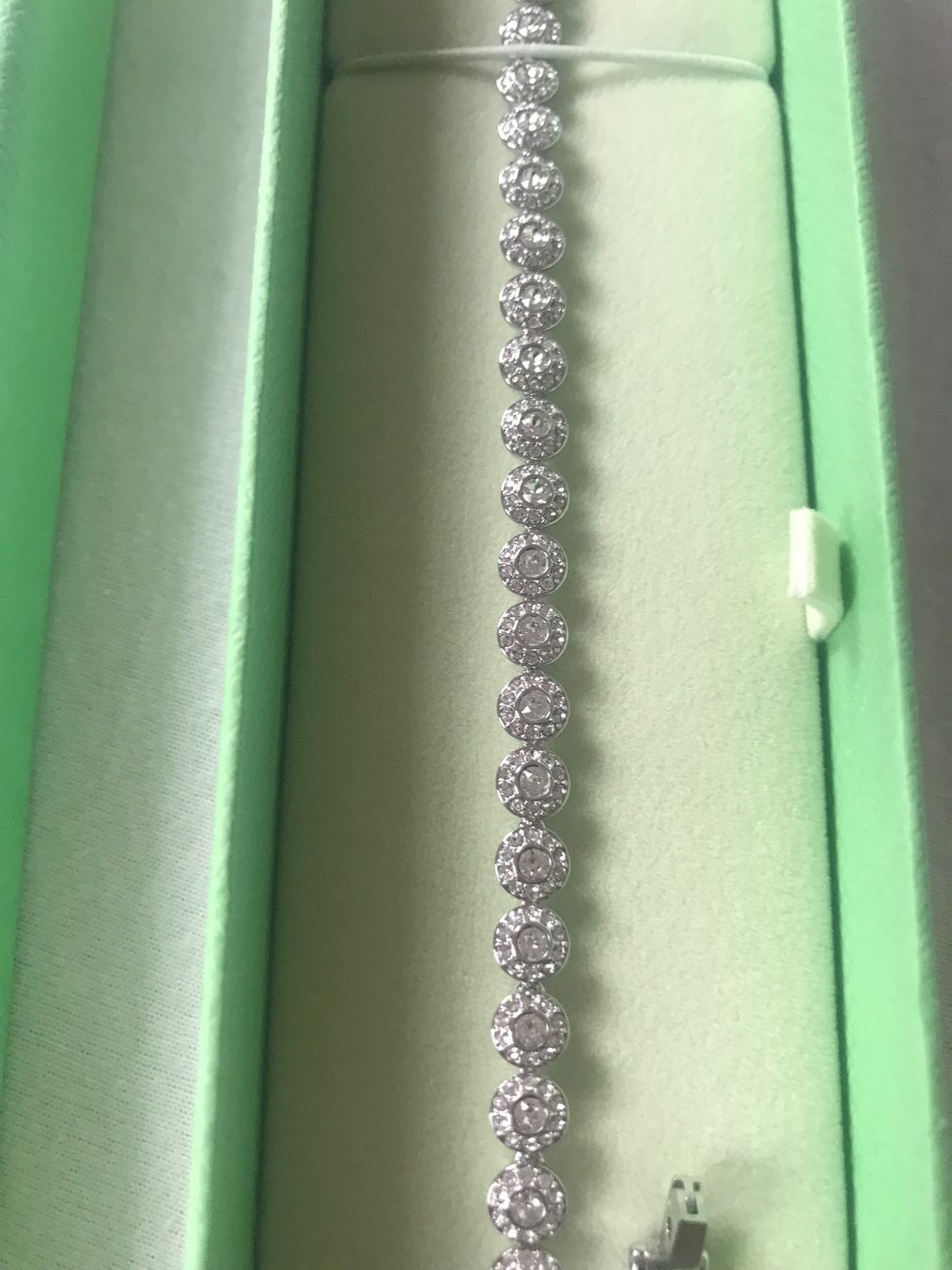 Swarovski Bracciali & Braccialetti: Swarovski Armband Una Neu – Nuovo (secondo la descrizione) da Oftringen venduto da mbc_b8vr