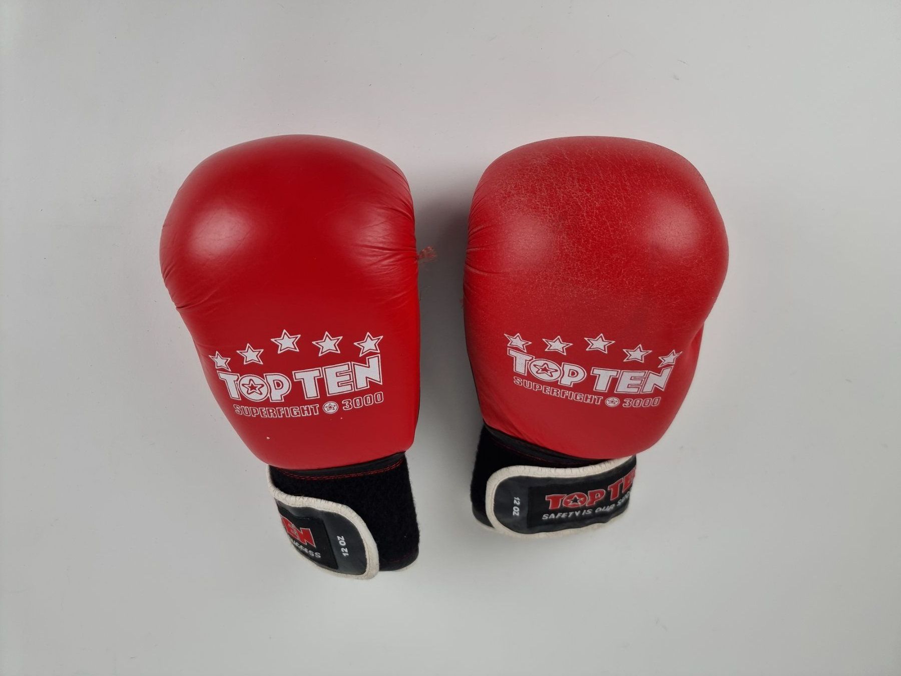 Handschuhe & Handstulpen: Boxhandschuhe – Gebraucht aus Urtenen-Schönbühl von Restwert_Schoenbuehl 3