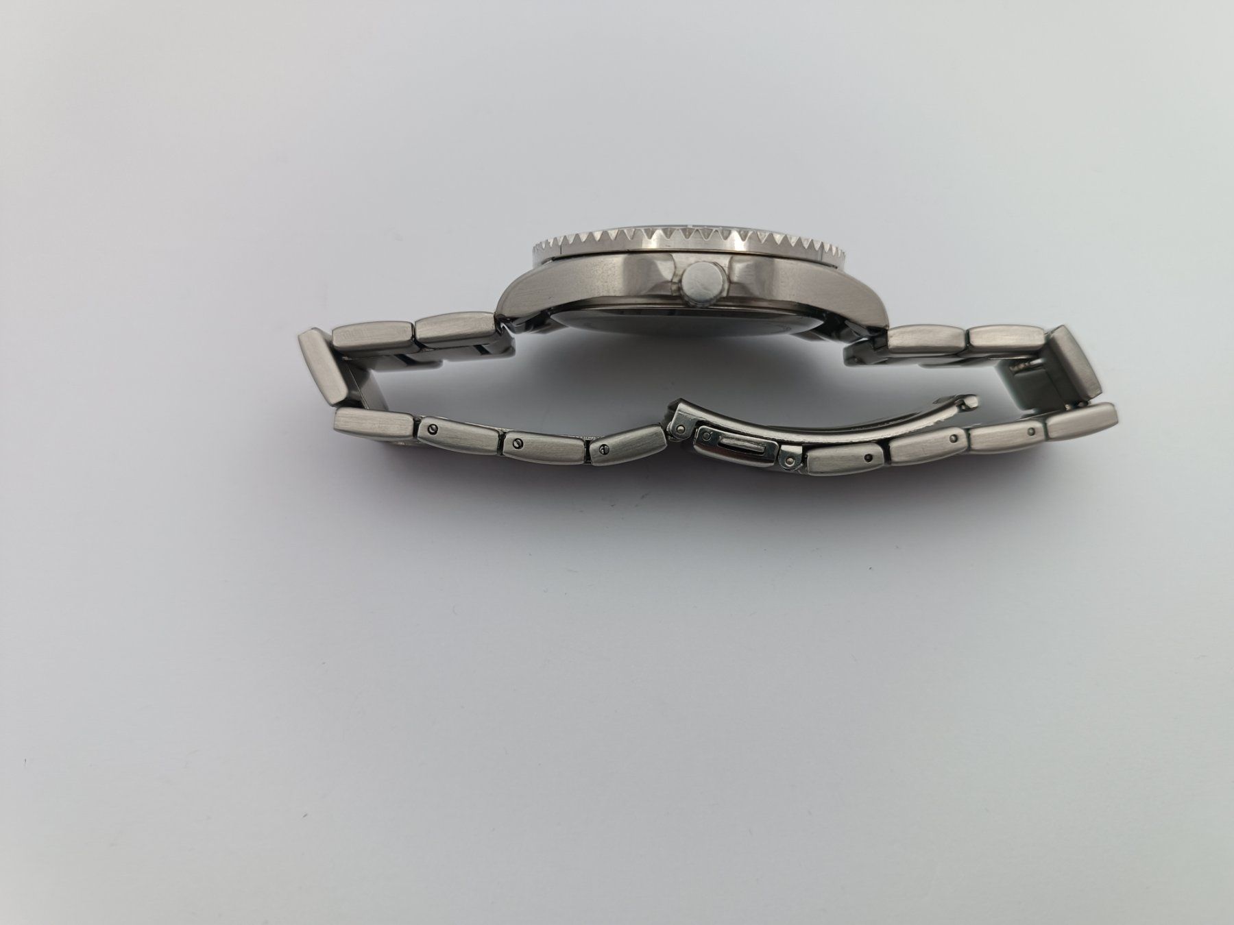 Uhren: OCEAN MASTER Quarz Armbanduhr – Gebraucht aus Brüttisellen von Alphawatch 3