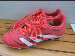 Kinder-Fussballschuhe