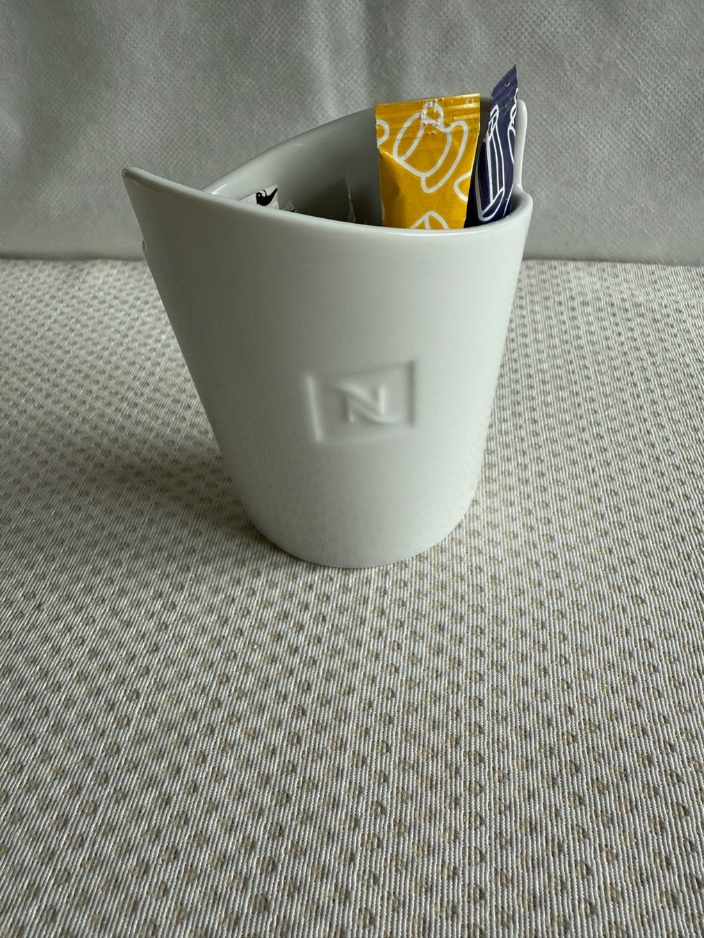 Nespresso Macchine per caffè & Macchine per espresso: Nespresso - sucrier – Usato da Sion venduto da accroshoes