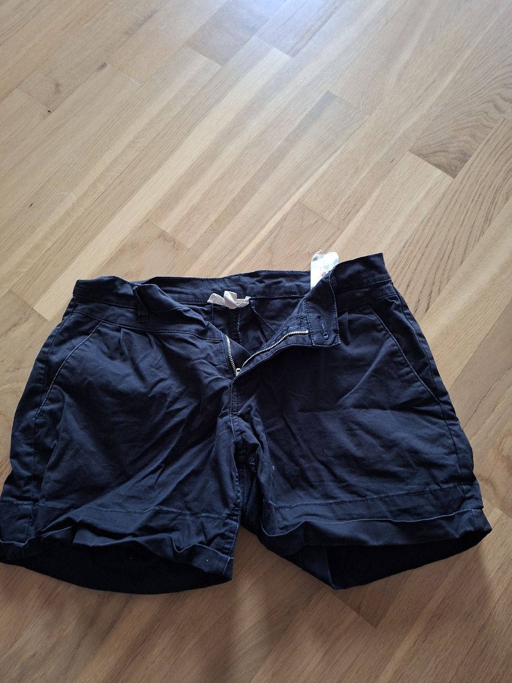 Lots de vêtements: Hosenpaket Grösse 36 – Neuf (Voir description) à Lyss par Infinia 7