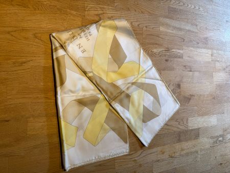 Hermès “En Duo” Silk Scarf – 90 cm by Cyrille Diatkine 2007