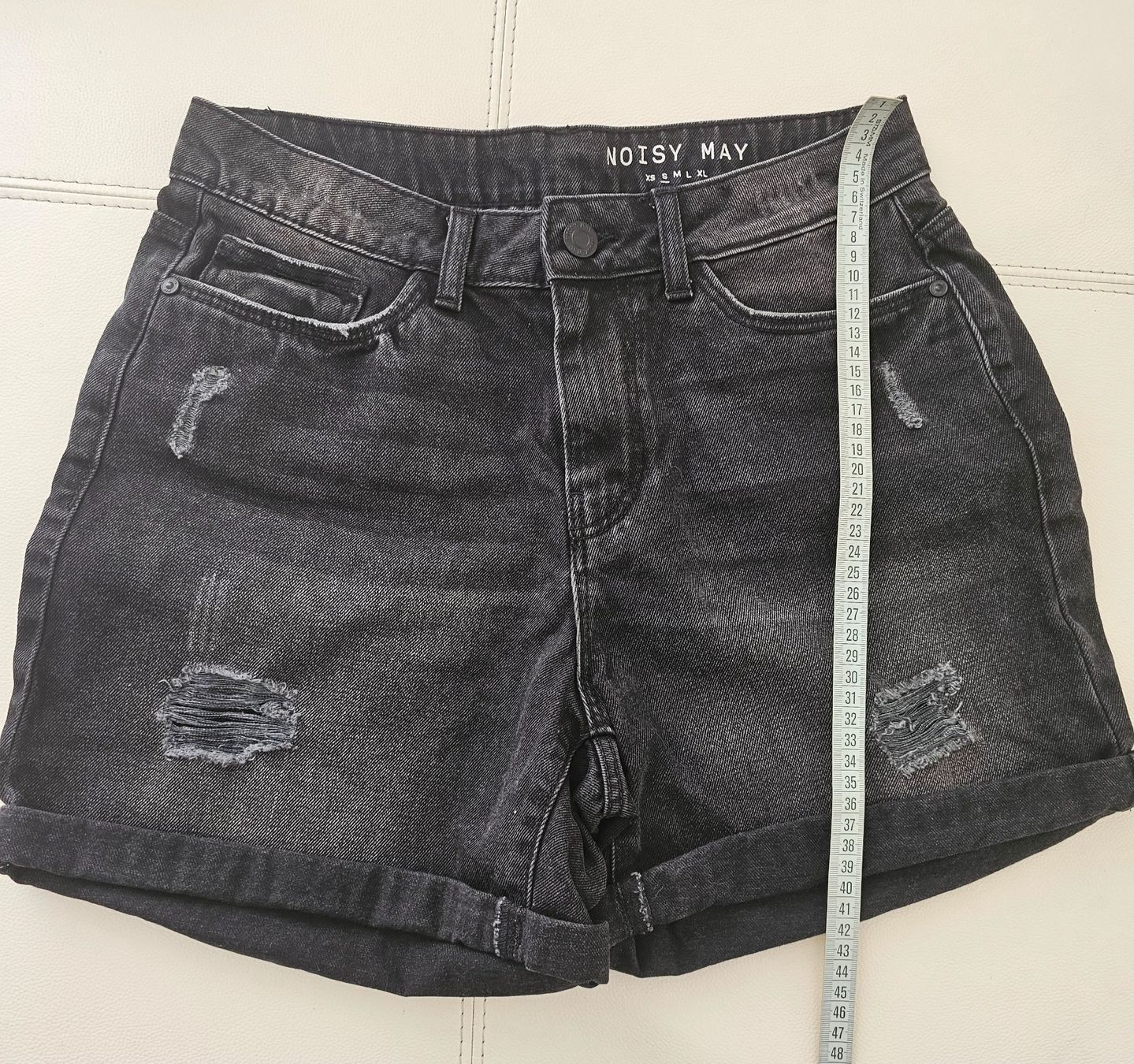 Pantaloni: Shorts – Usato da Steinmaur venduto da Kiki_m240 1