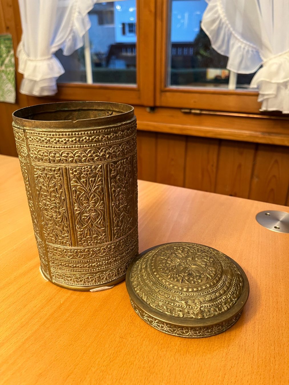 Tutte le decorazioni: Urnengefäss – Usato da Ettingen venduto da dar_rqn6 1
