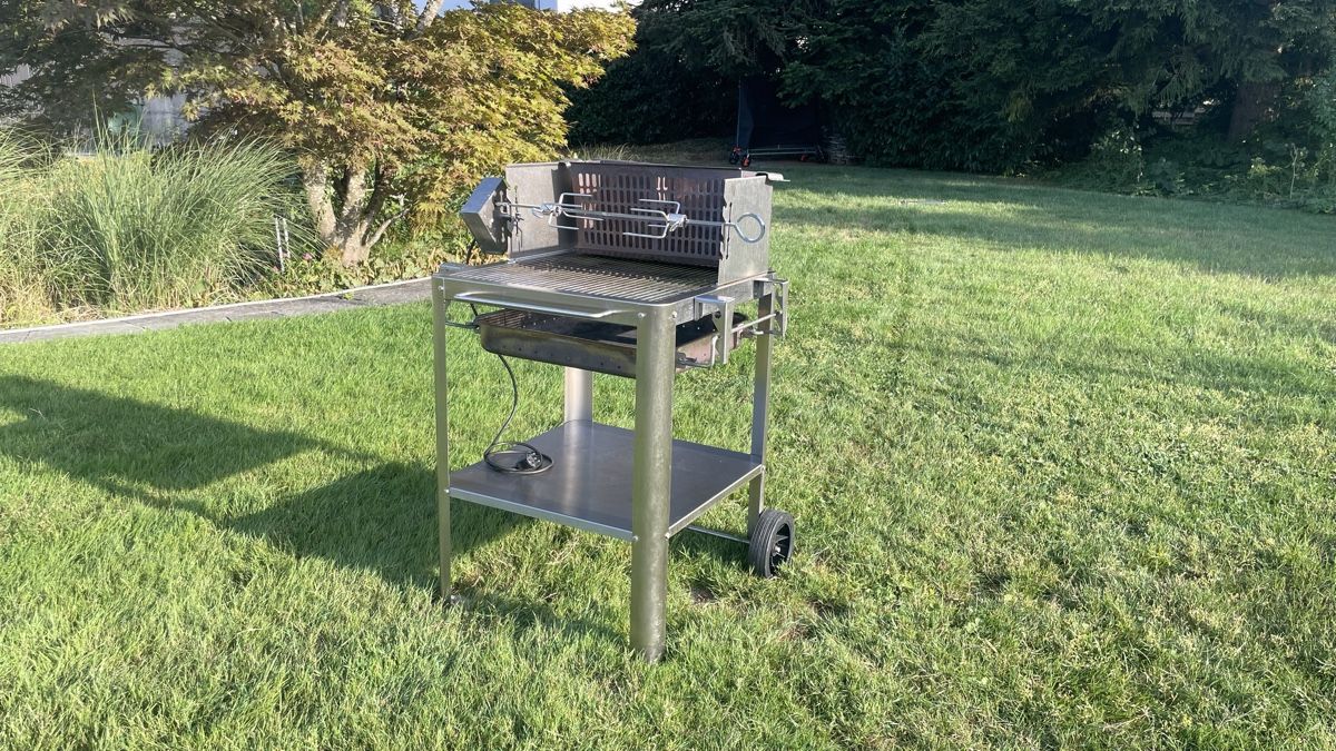 Griglie: Heibi Holzkohlengrill aus Chromstahl – Usato da Gerolfingen venduto da Tinal10 3